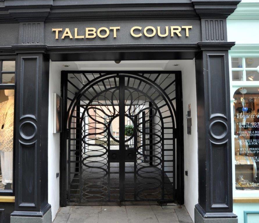 Minster View Apartment At Talbot Court, York Exterior photo